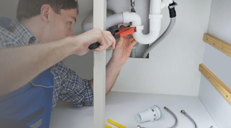 Professional Leak Detection in Gilbertville, IA